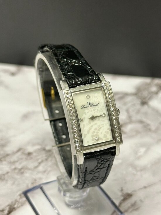 Lucien Piccard Tank Watch Women Mother of Pearl Dial Patent Leather Band 9\